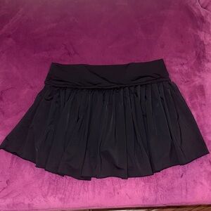 Suzette Sport Women’s Black Sports Mini Skirt built in bloomers pockets Medium